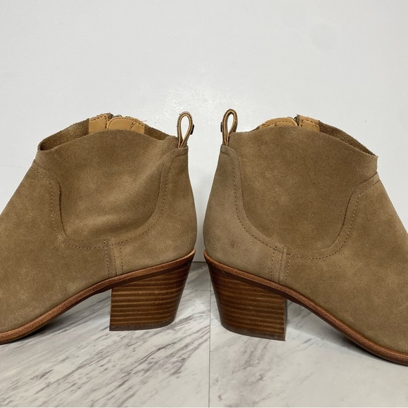 UGG Kingsburg Suede Stacked Heel Bootie 9 1/2 - Picture 8 of 15